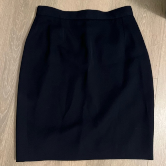 Woman suit ensemble - Long blazer + pencil skirt - Picture 5 of 9